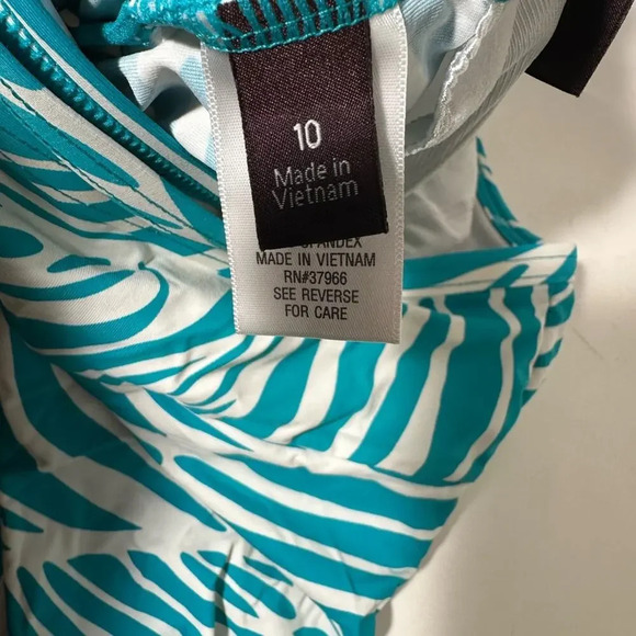 Dana Buchman Swim Top - Picture 4 of 5